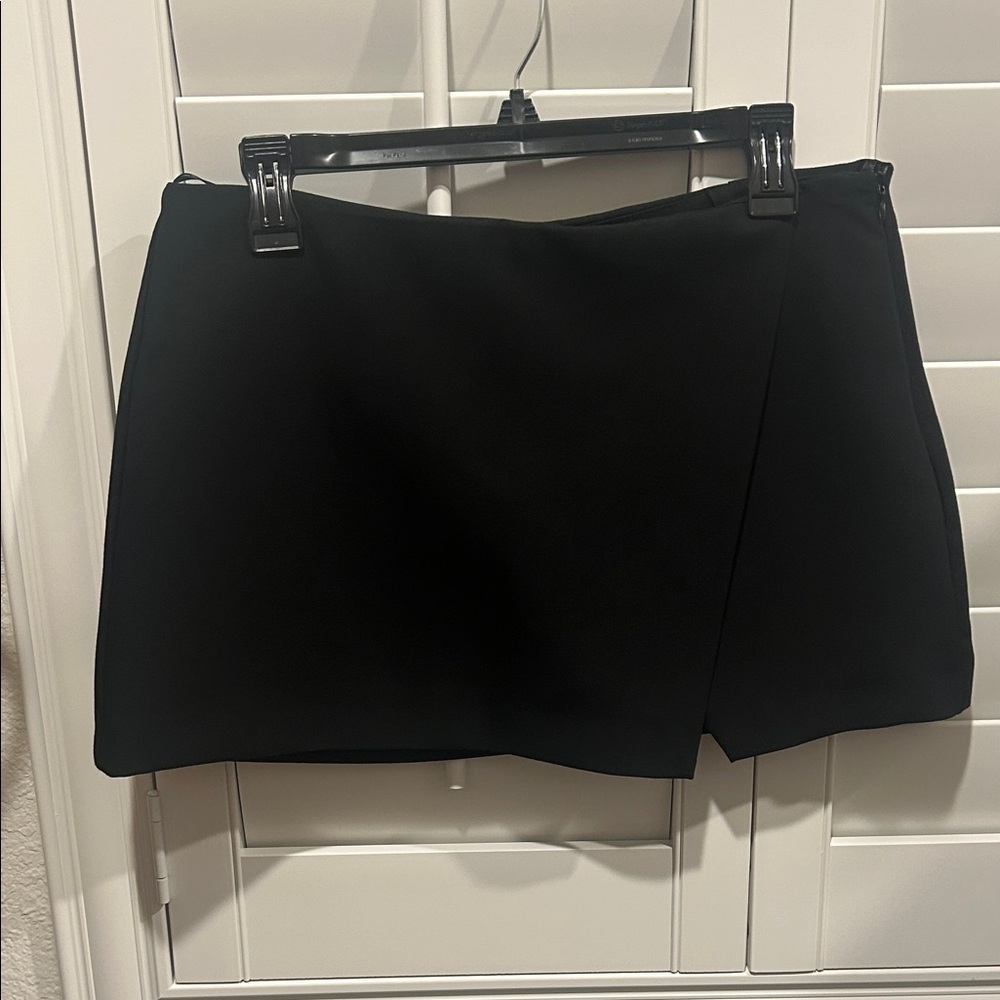 Zara Mini Black Skirt (Skort)